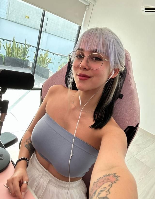 NO DEPOSIT,PAYMENT IN PERSON : AWAITING YOUR BOOKINGS 💟🩷 - Image 2